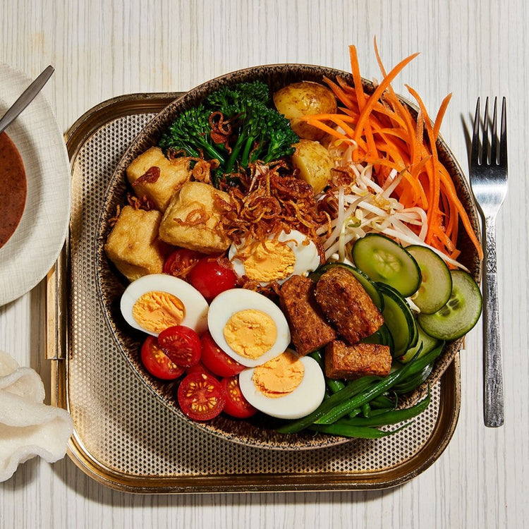 Lara Lee's Gado-Gado Salad With Peanut Sauce